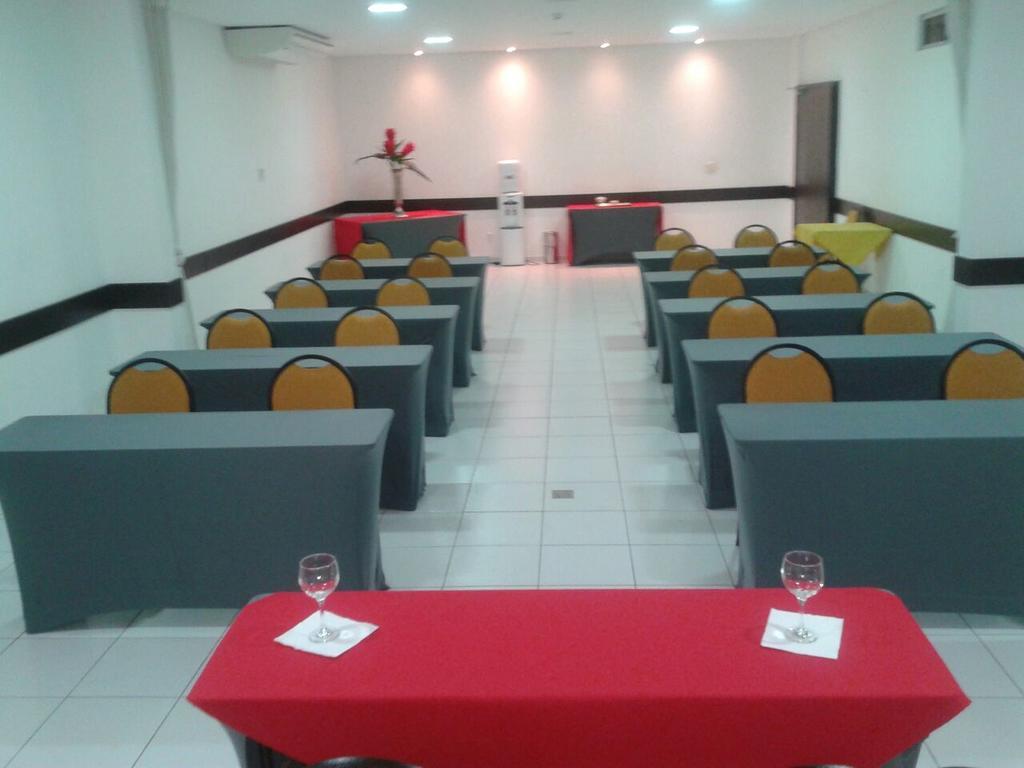 Hotel Sansaed Cuiabá Zewnętrze zdjęcie